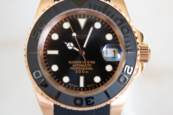 Custom Rose Gold Seiko Yachtmaster with Rubber Strap NH35 Movement - Image 6